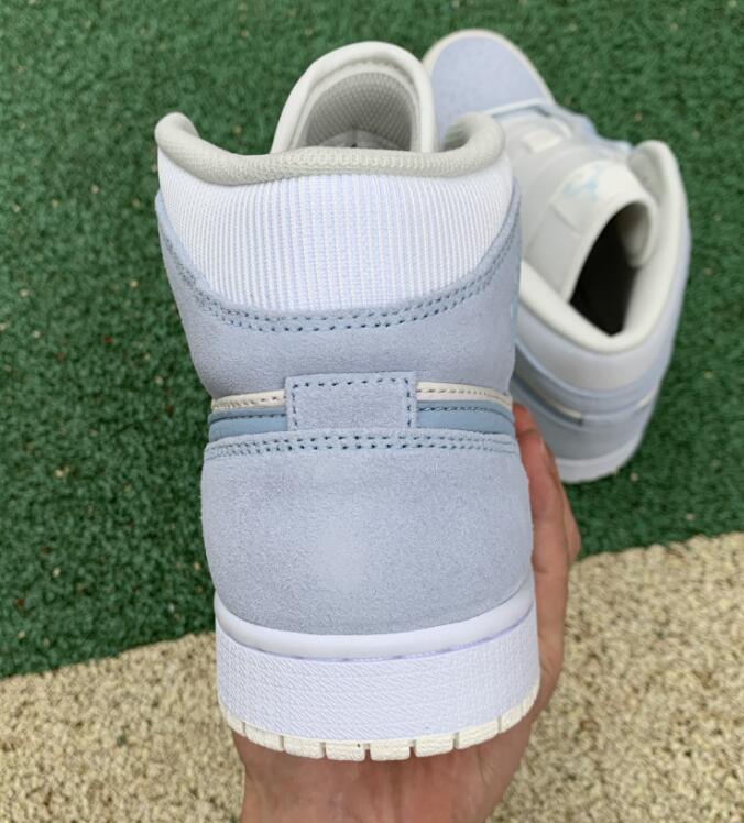 SAMC - NKE Shoes - 1562