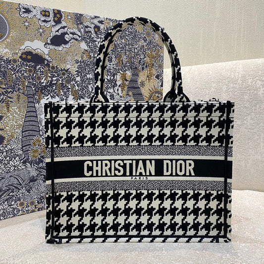 GLAMI MeGLAMIum Book Tote Black Macro Houndstooth Embroidery, Blue, For Women WomenÃ¢â‚¬â„¢s Handbags, Shoulder Bags, 36cm CD M1296ZTQT_M911