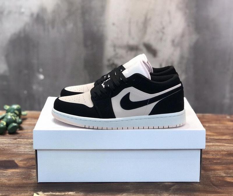 SAMC - NKE Shoes - 1043