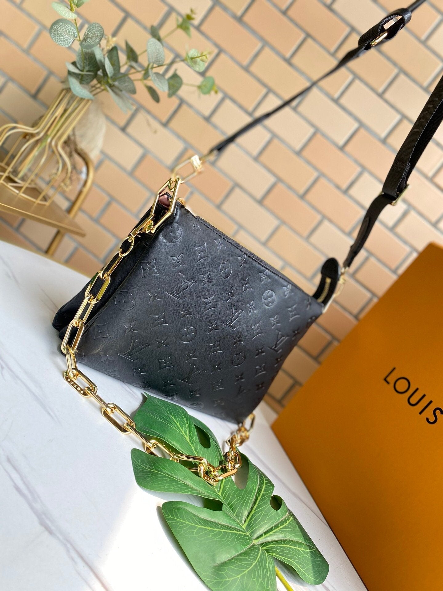 EN - New Arrival Bags LUV 135