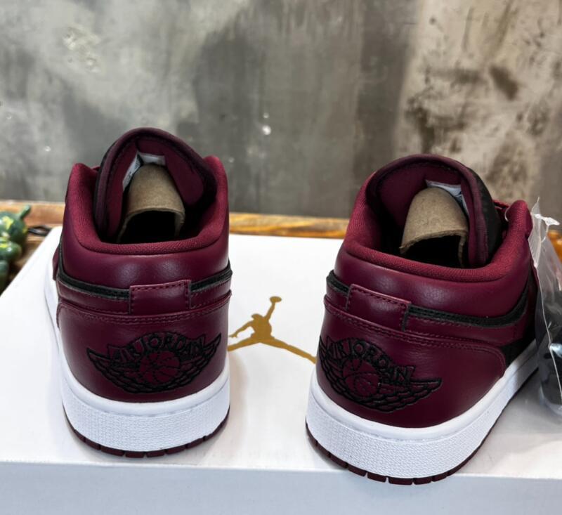 SAMC - NKE Shoes - 861