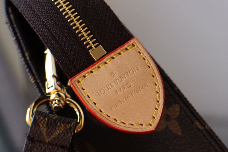 LOV2 Bags - Fashion Bags  2660