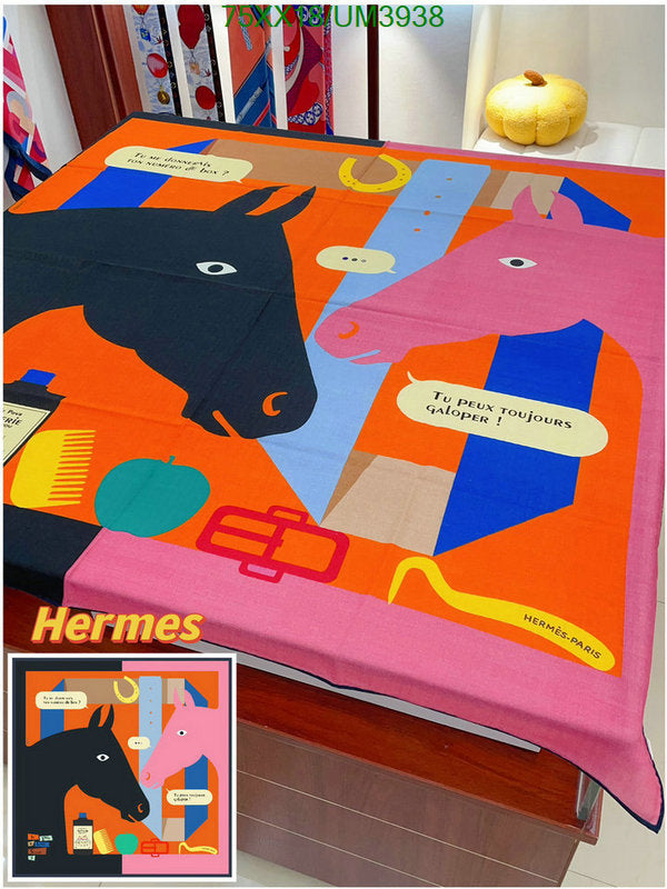 SAMC - HMS Scarves - 462