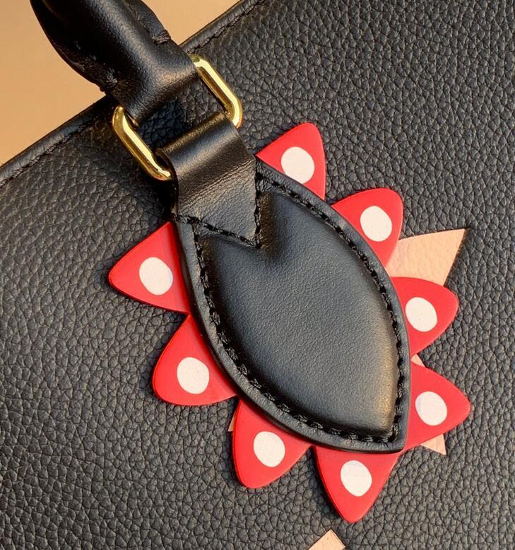 SAMC - LOV Bags - 2760