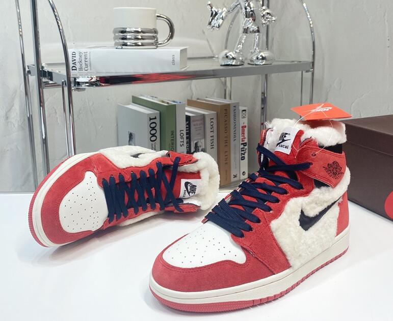 SAMC - NKE Shoes - 733