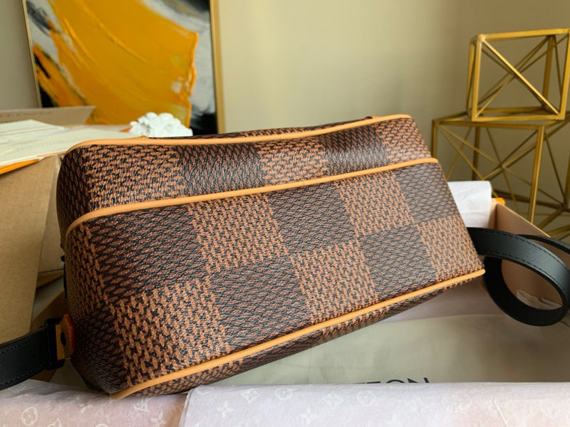 LOV2 Bags - Luxurious Bags  1230