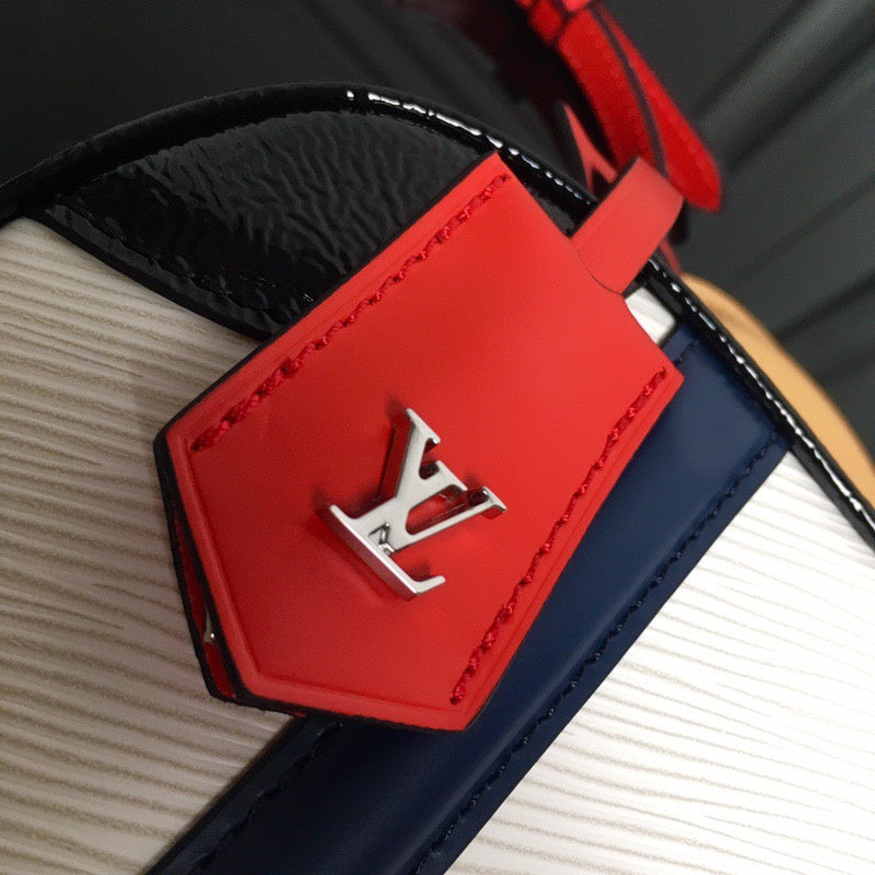 LOV2 Bags - Luxurious Bags  1979