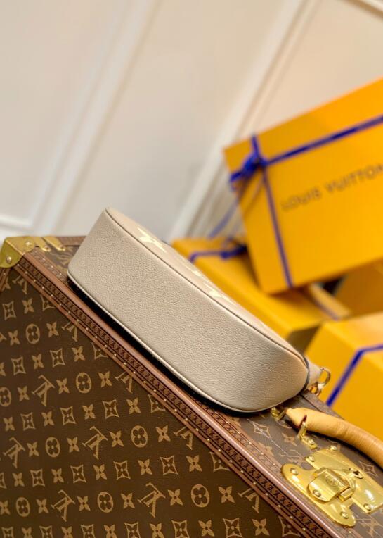 SAMC - LOV Bags - 1112