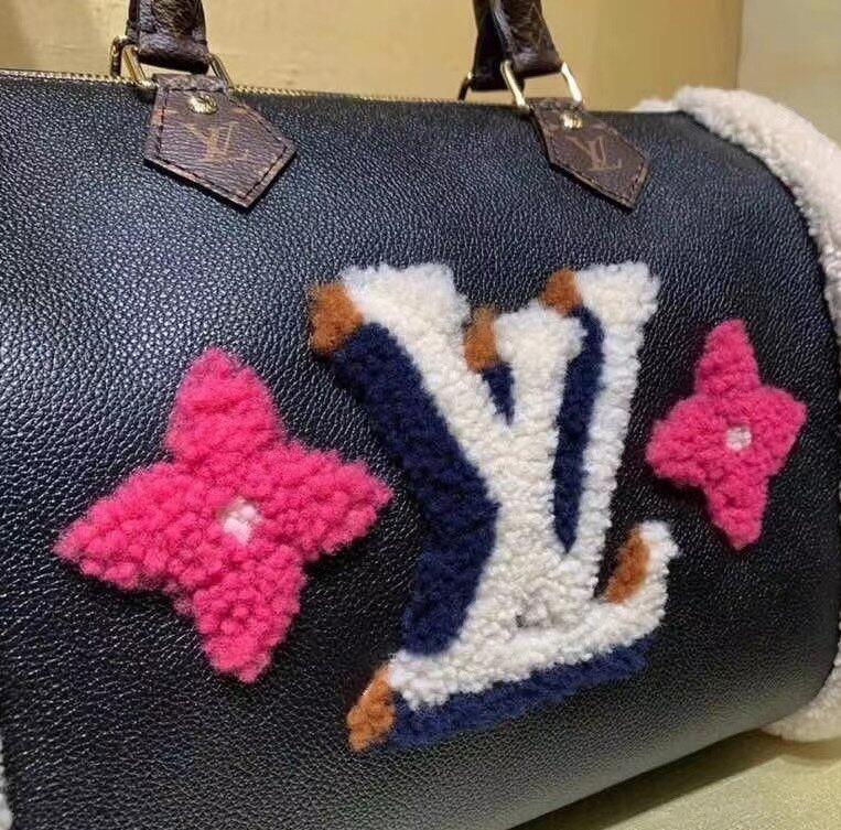 SAMC - LOV Bags - 2737