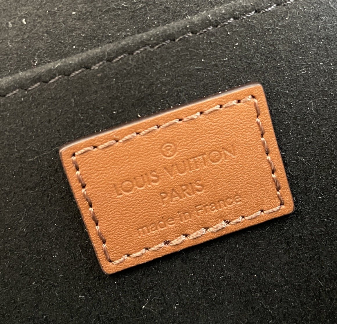 LV Dauphine MM Monogram And Monogram Reverse Canvas By Nicolas GhesquiÃƒÂ¨re For The Cruise Collection,  Shoulder Bags 25cm LV M45958
