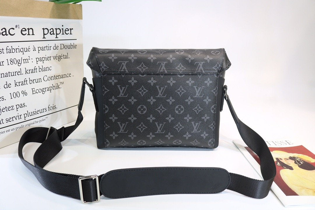 EN - New Arrival Bags LUV 171