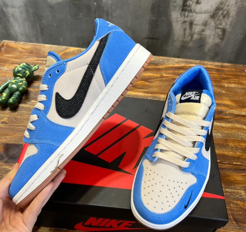 SAMC - NKE Shoes - 591