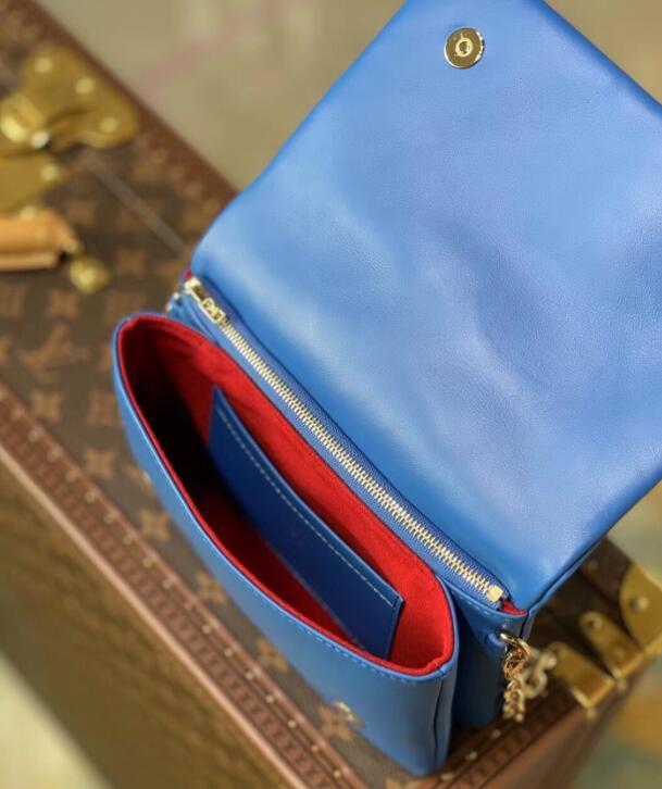 SAMC - LOV Bags - 2417