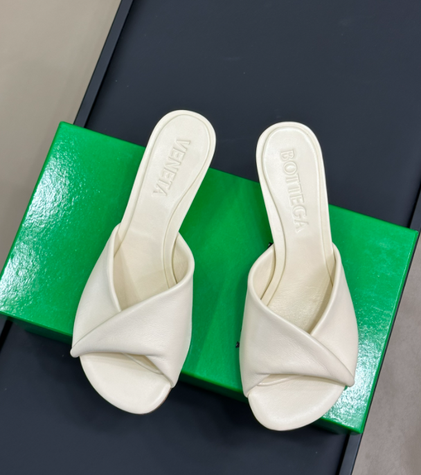 SAMC - BO Women Shoes - 025