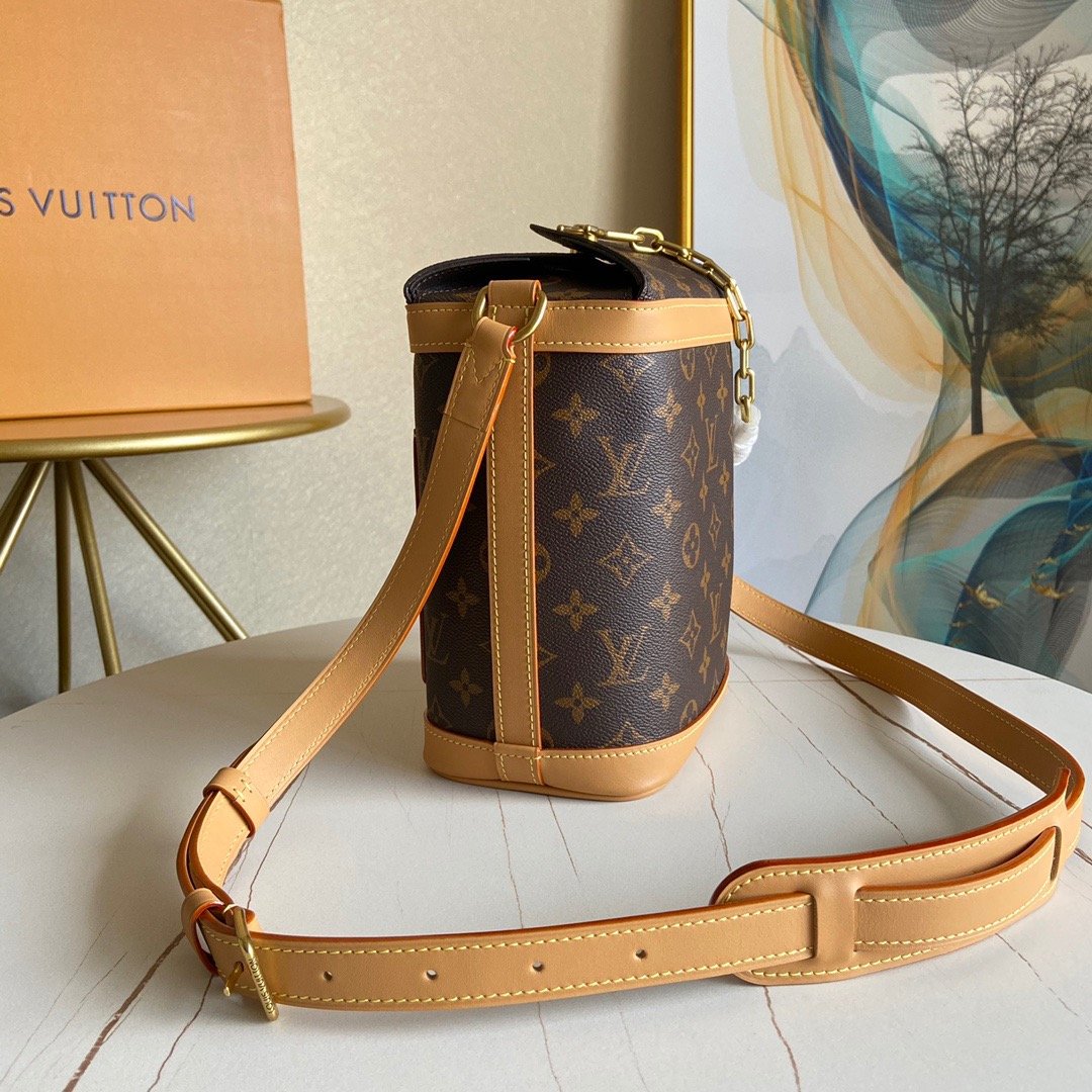EN - New Arrival Bags LUV 145