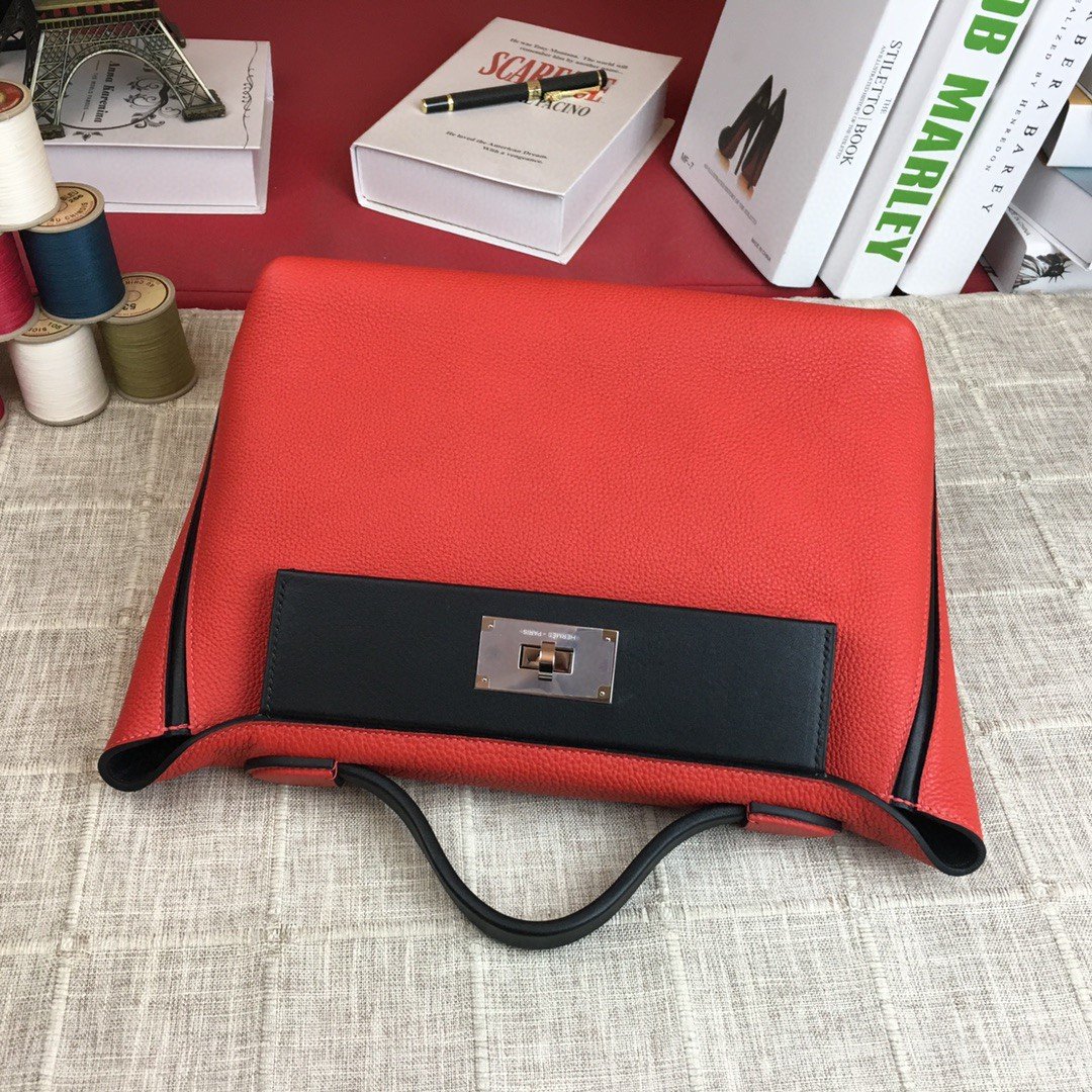 GLAMI 24/24 ClemenGLAMI Swift Red Silver Hardware For Women, Handbags, Shoulder Bags 11.4in/29cm