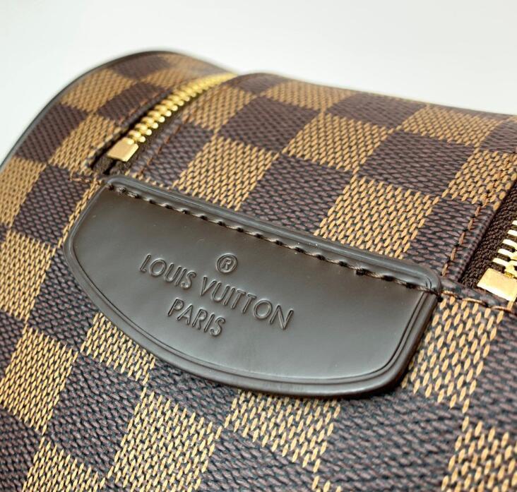 SAMC - LOV Bags - 2699
