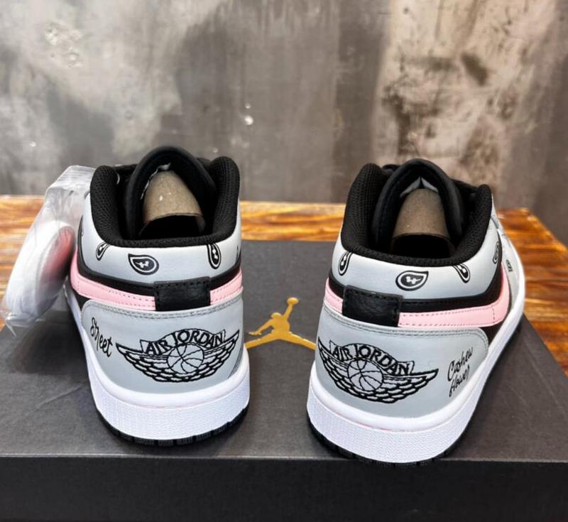 SAMC - NKE Shoes - 843