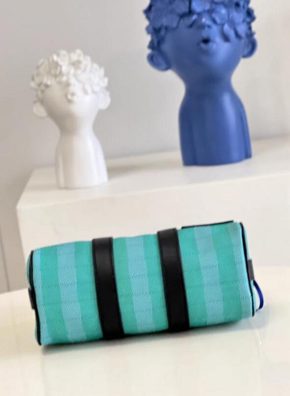 SAMC - LOV Bags - 1825