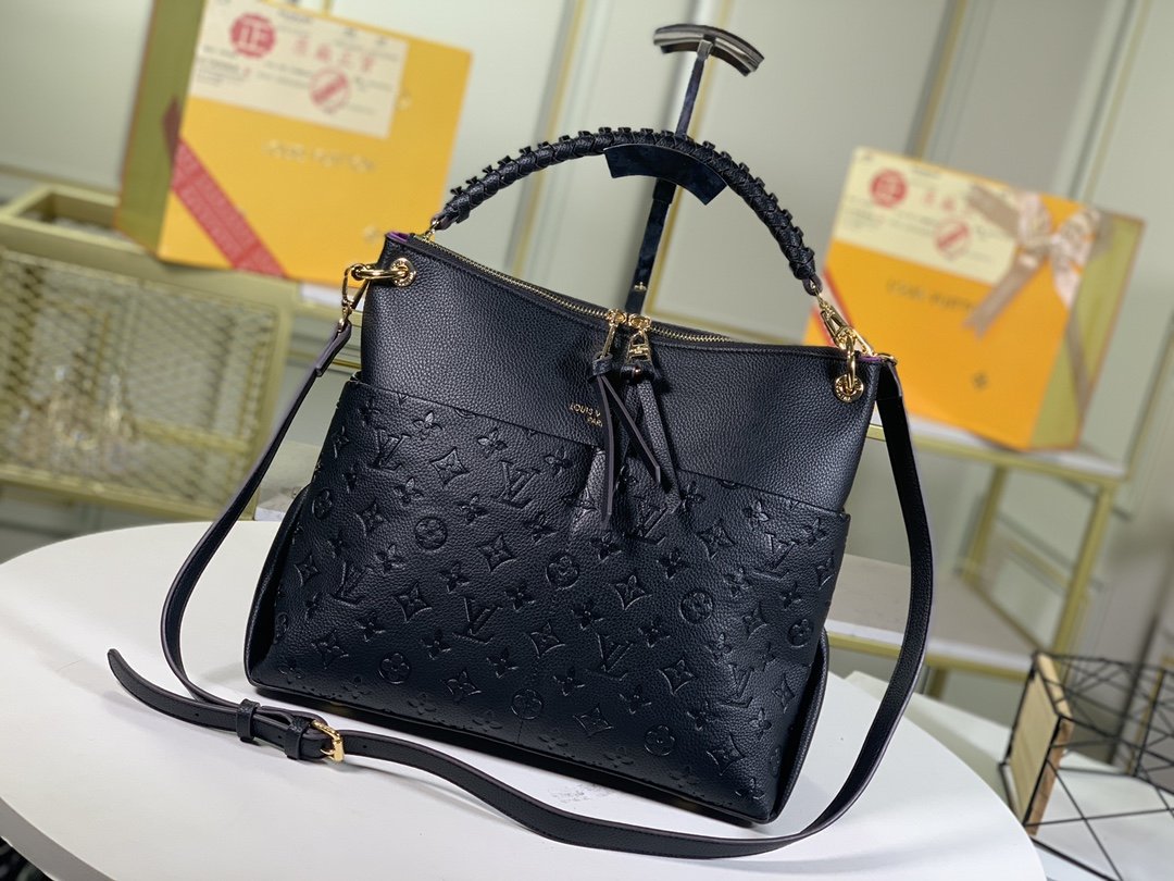 EN - New Arrival Bags LUV 112