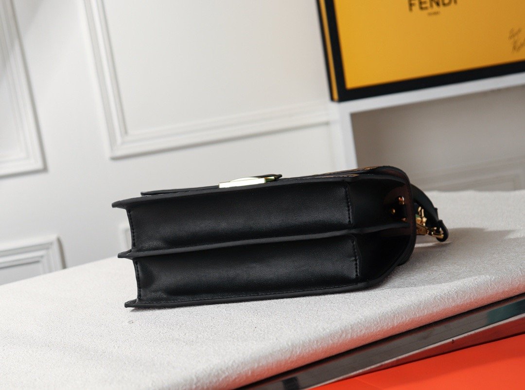 EN - New Arrival Bags FEI 071