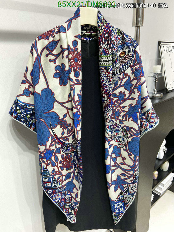 SAMC - HMS Scarves - 029