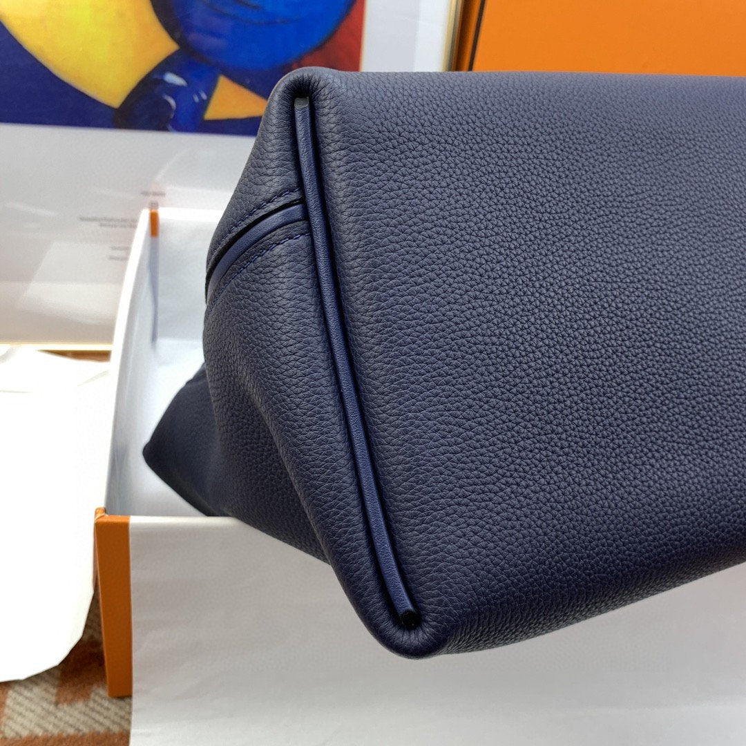 GLAMI 24/24 Evercolor Swift Navy Blue For Women, Handbags, Shoulder Bag 11.4in/29cm
