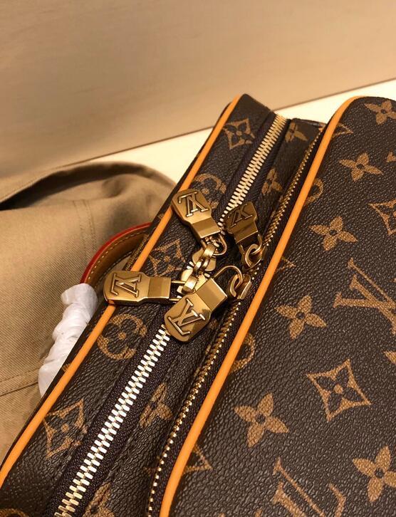 SAMC - LOV Bags - 3048