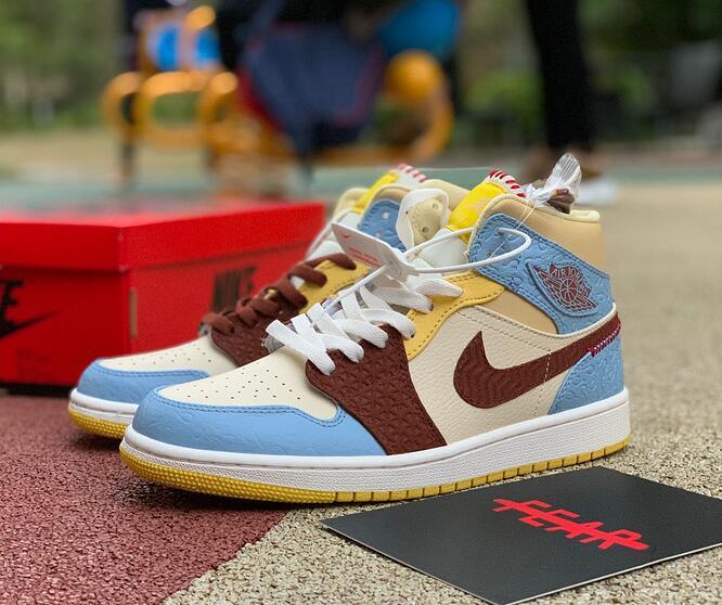 SAMC - NKE Shoes - 1500