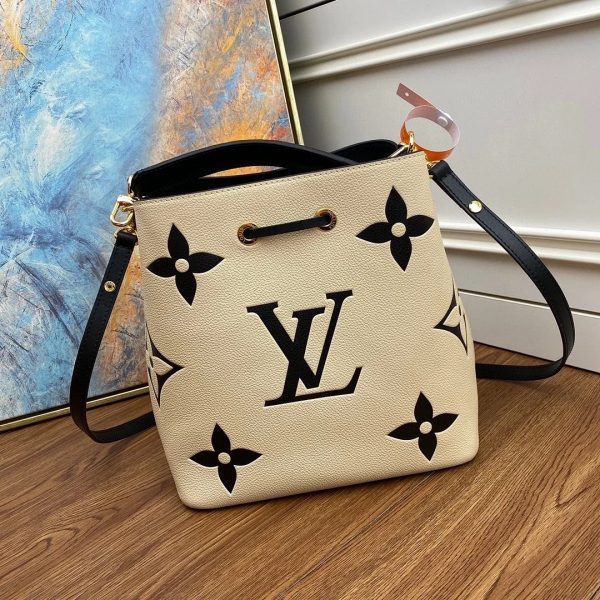 LOV2 Bags - Luxurious Bags  1371
