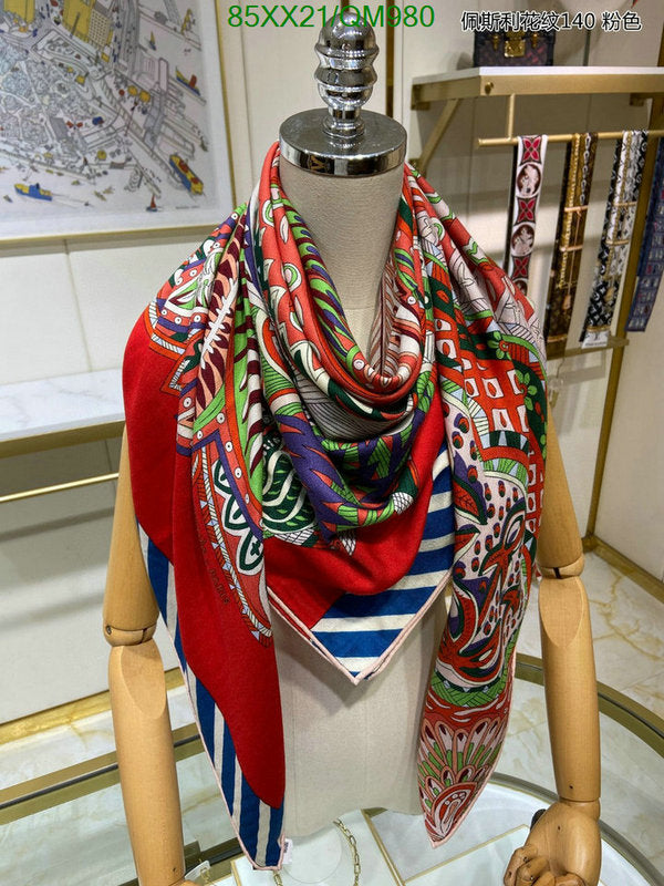 SAMC - HMS Scarves - 550