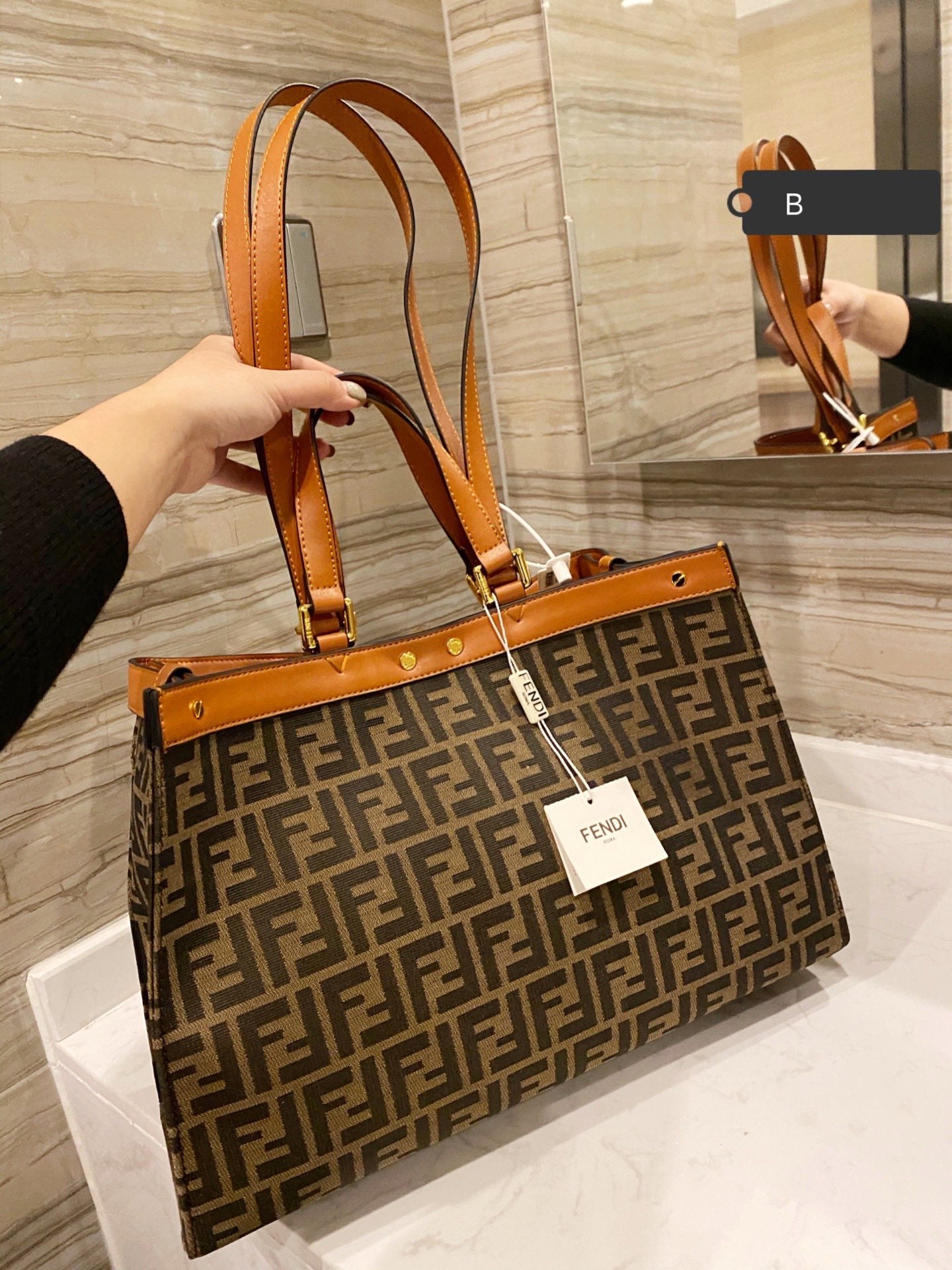 EN - NEW Arrival Bags FEI 147