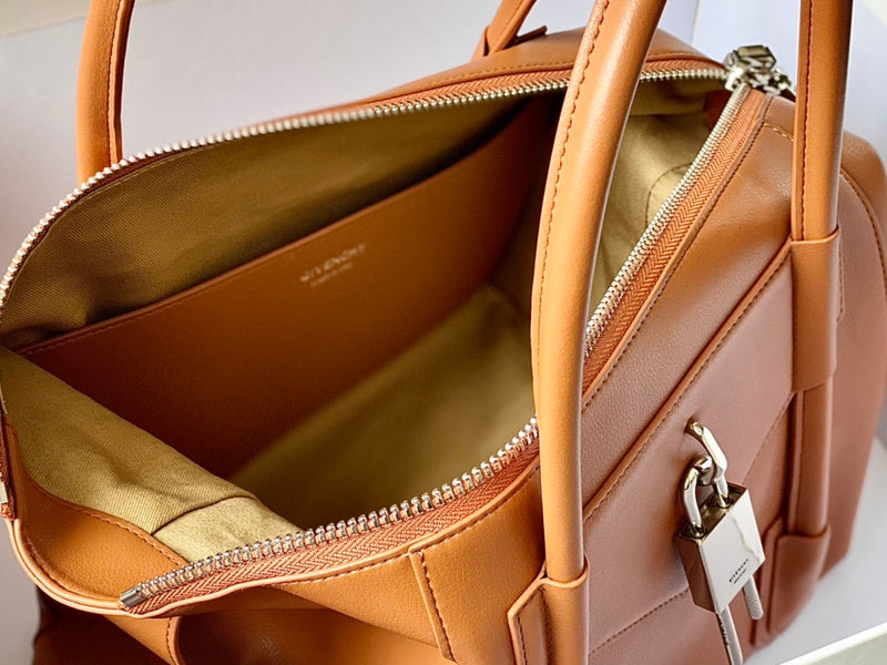 Glamy - GCY Bags - 595