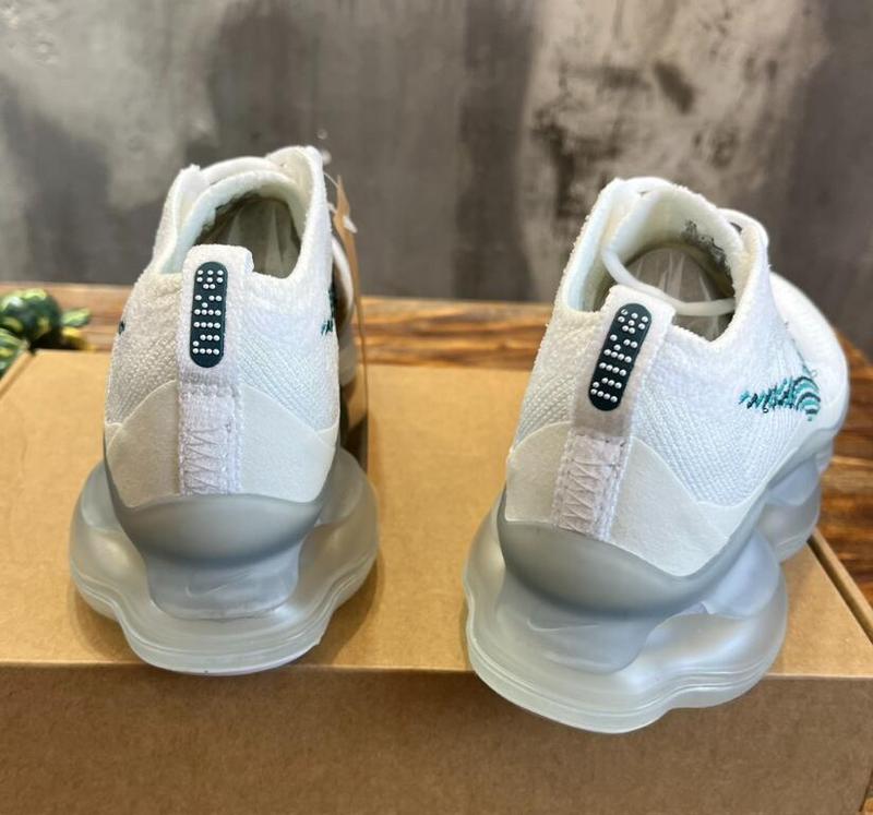 SAMC - NKE Shoes - 513