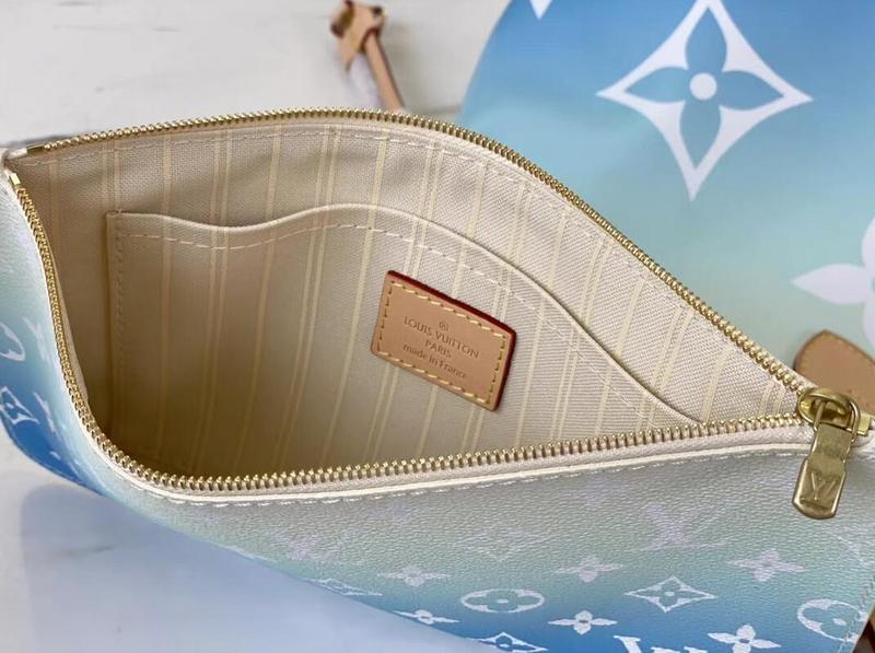 SAMC - LOV Bags - 2445
