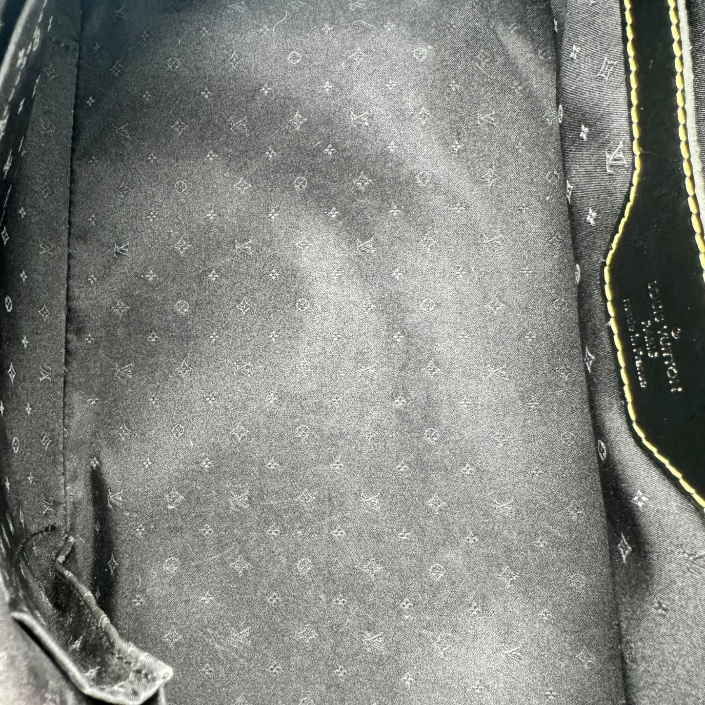 Louis Vuitton 2008 Black Suhali Le Radieux Satchel Bag