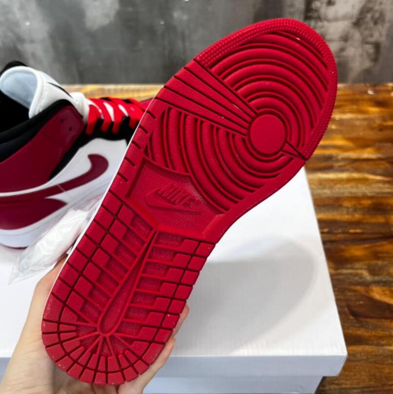 SAMC - NKE Shoes - 867