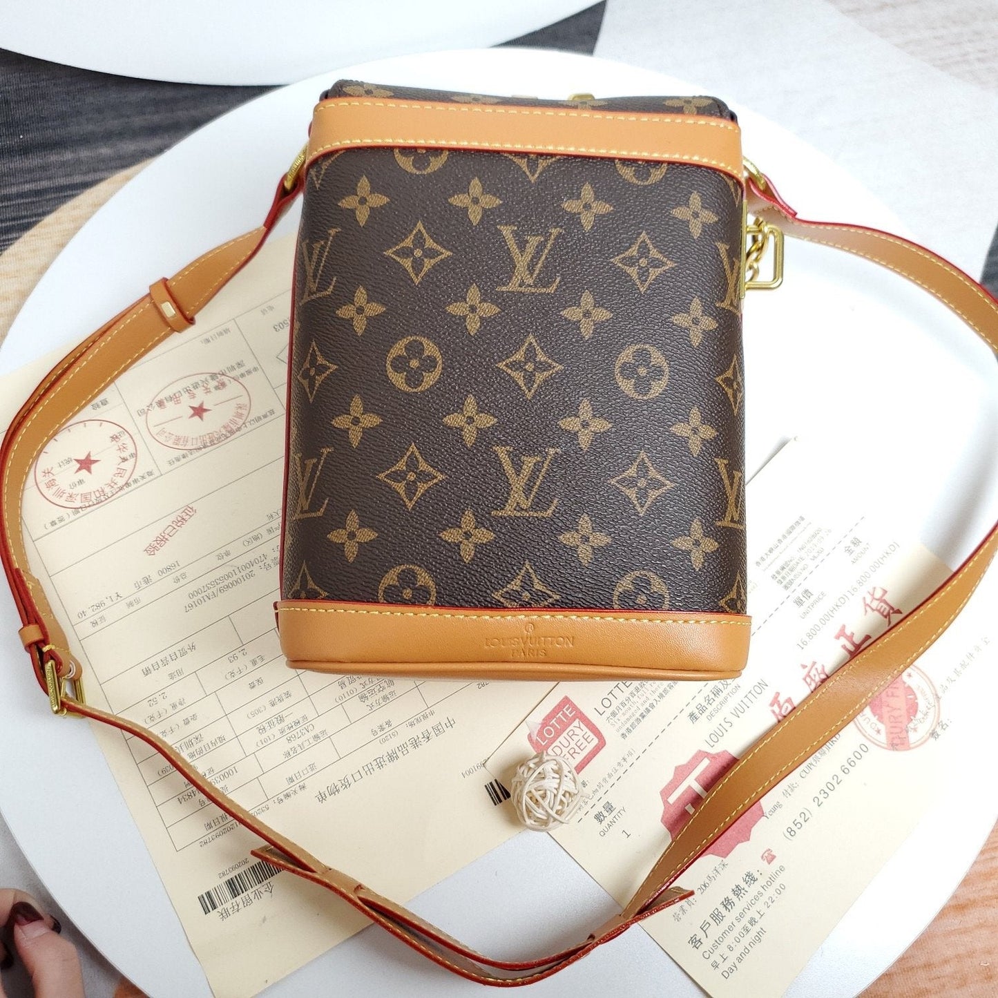 EN - New Arrival Bags LUV 221