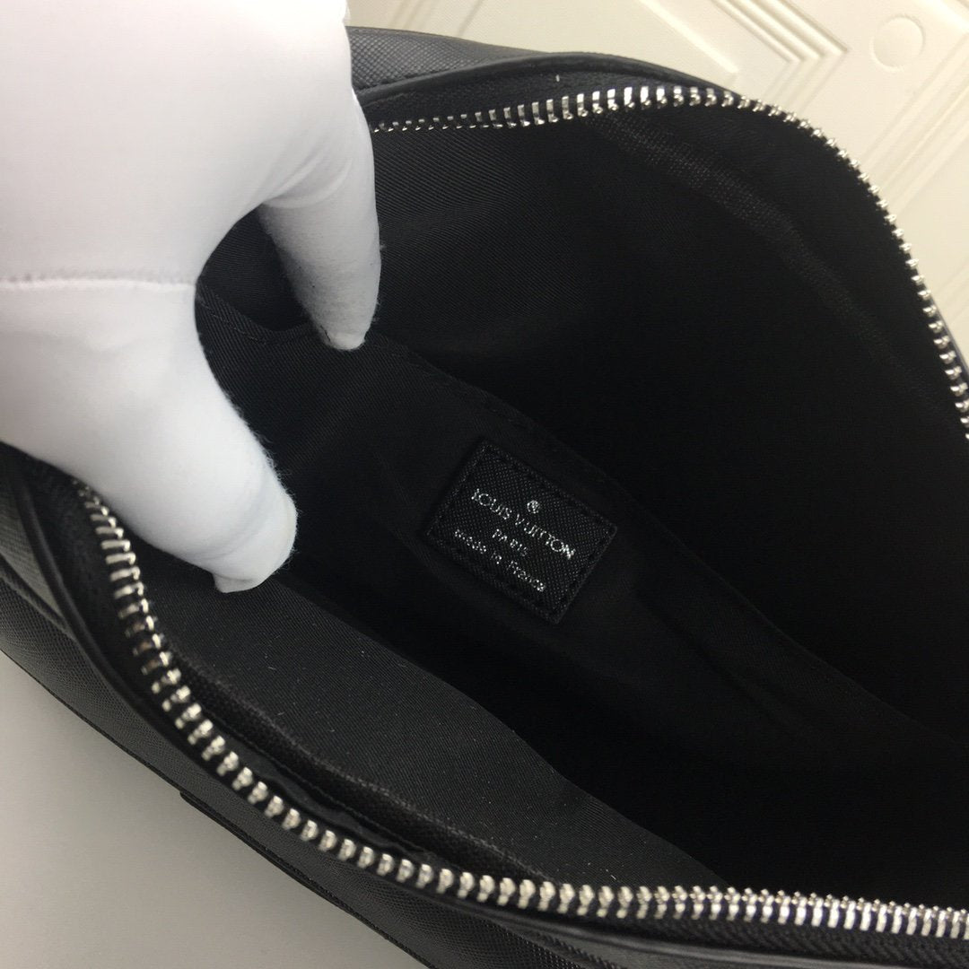 EN - New Arrival Bags LUV 006