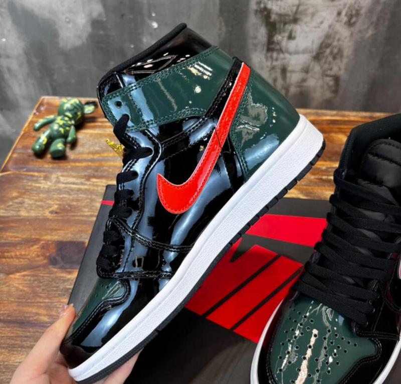 SAMC - NKE Shoes - 860