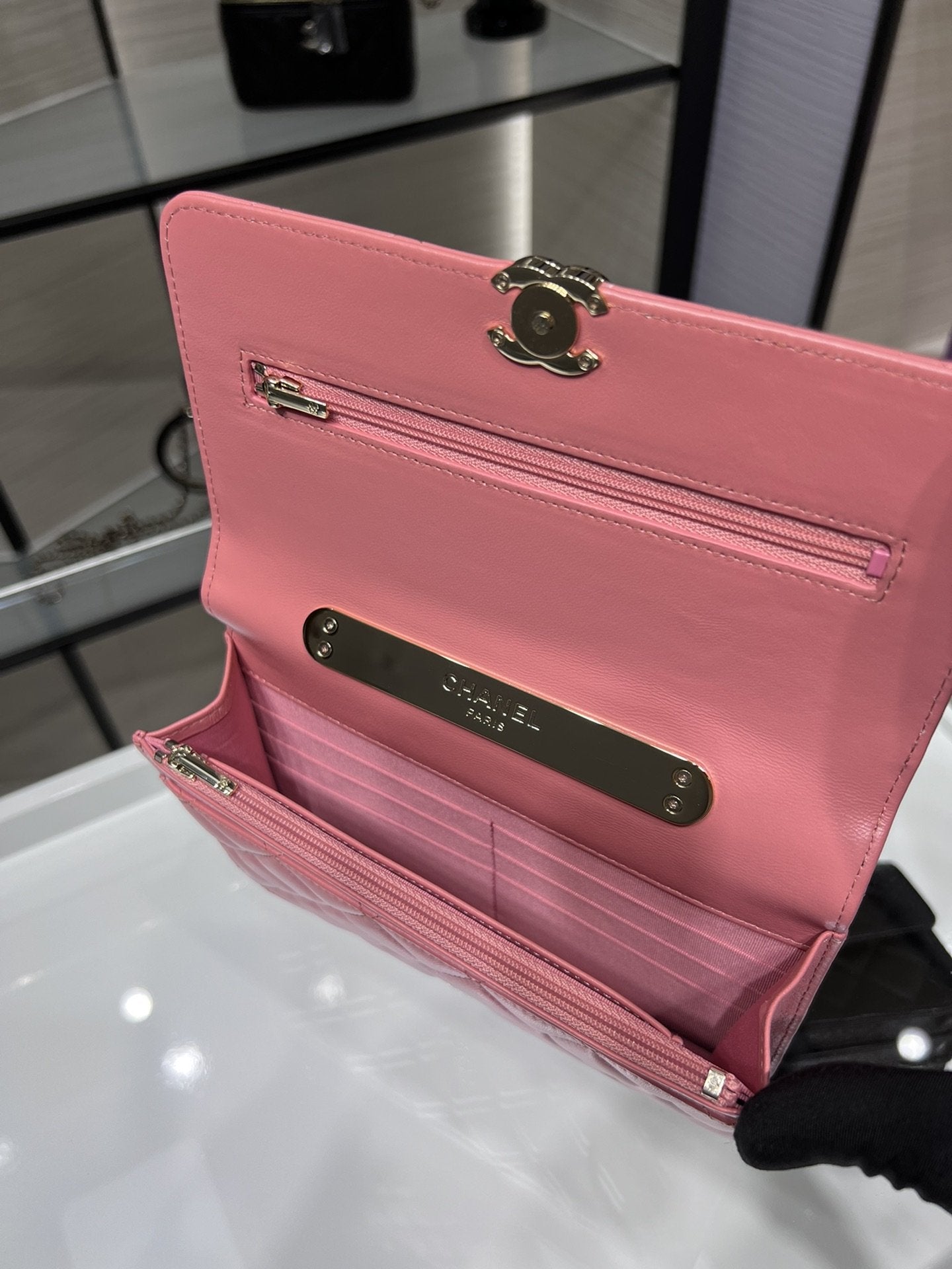 CHLWOC 19 Chain Wallet Bag Gold Hardware PiNike For Women Handbags, Shoulder Bags 7.5in/19cm