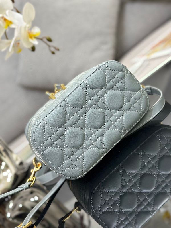 ELE - Dir Bags - 080