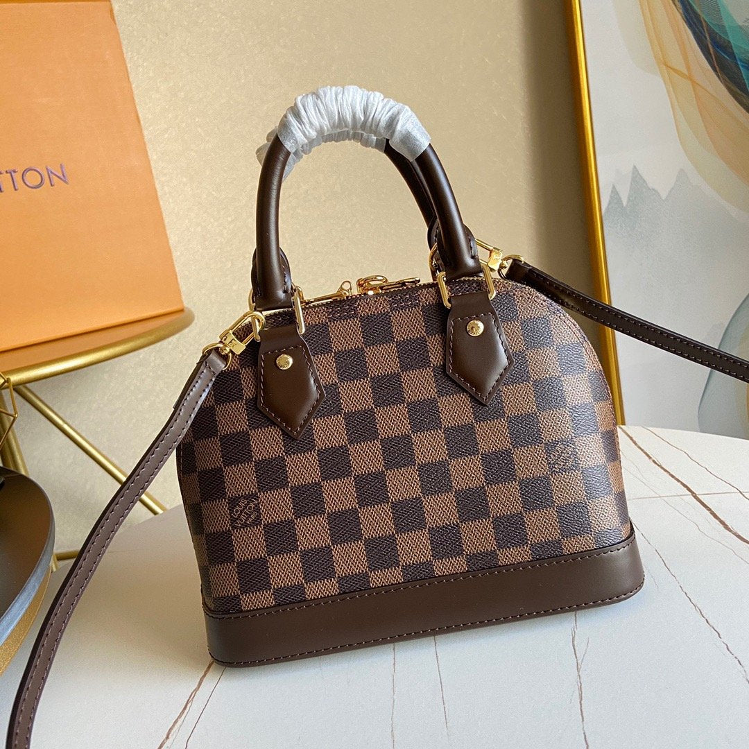 EN - New Arrival Bags LUV 142