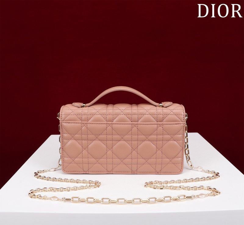 ELE - Dir Bags - 775