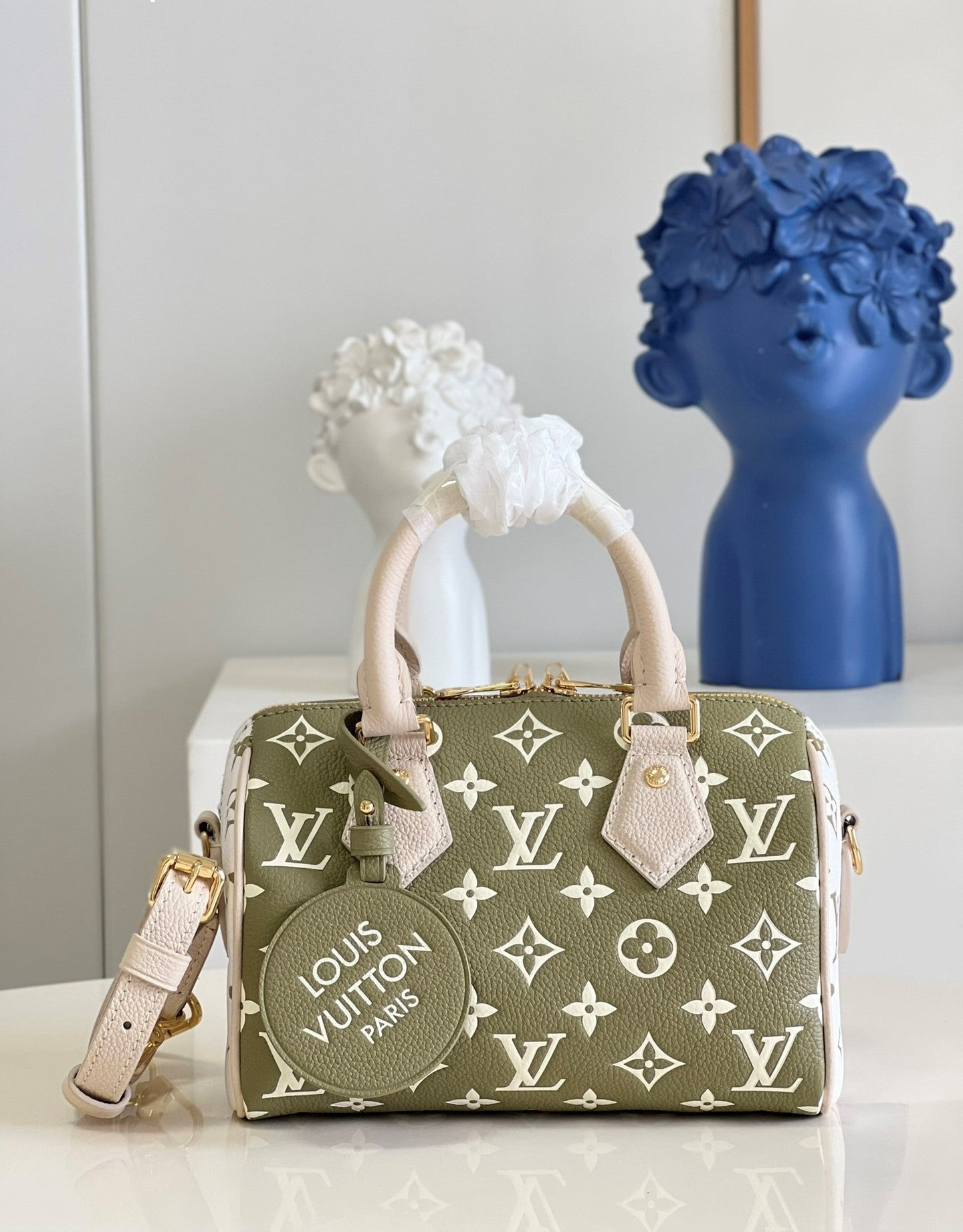 LV Speedy BandouliÃƒÂ¨re 20 Monogram Empreinte Khaki Green/Beige/Cream For Women, WoHandbags 8.1in/21cm LV M46118