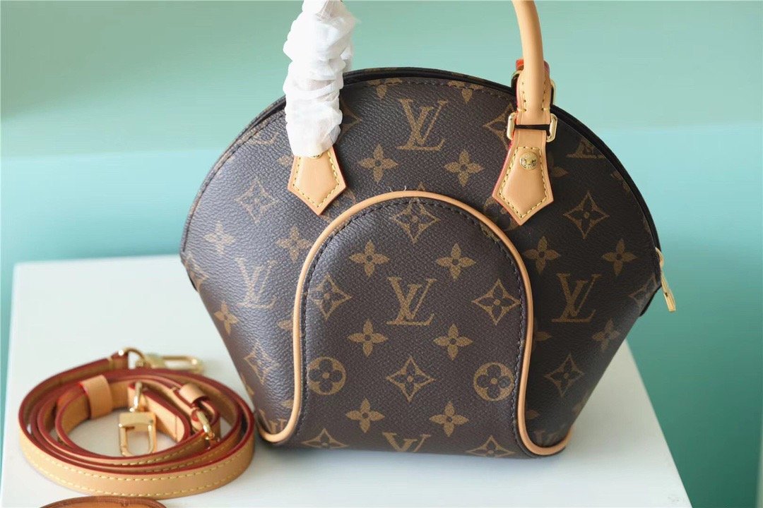 LV Ellipse GLAMI Handbag Created By Nicolas Ghesquiere From Classic Monogram Canvas For Women Brown 23cm/8.9in LV