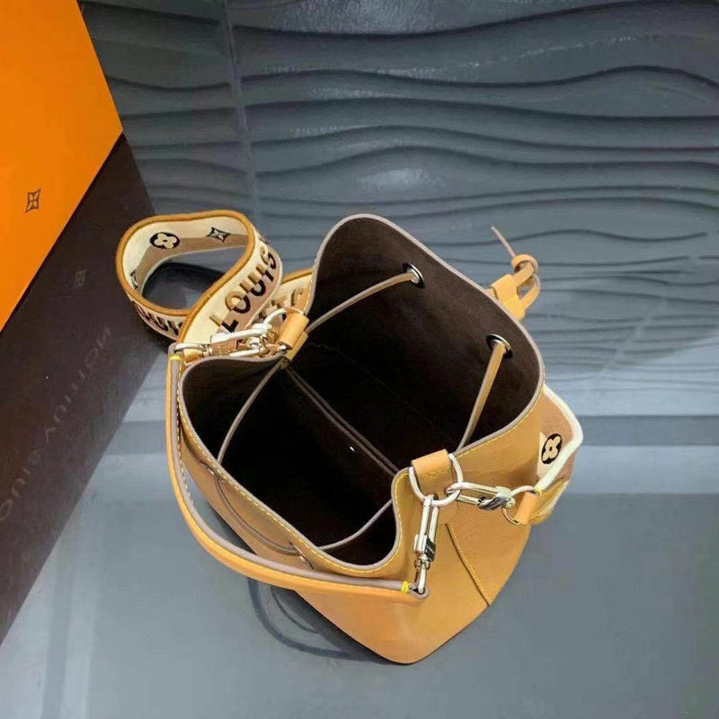 LOV2 Bags - Luxurious Bags  2490