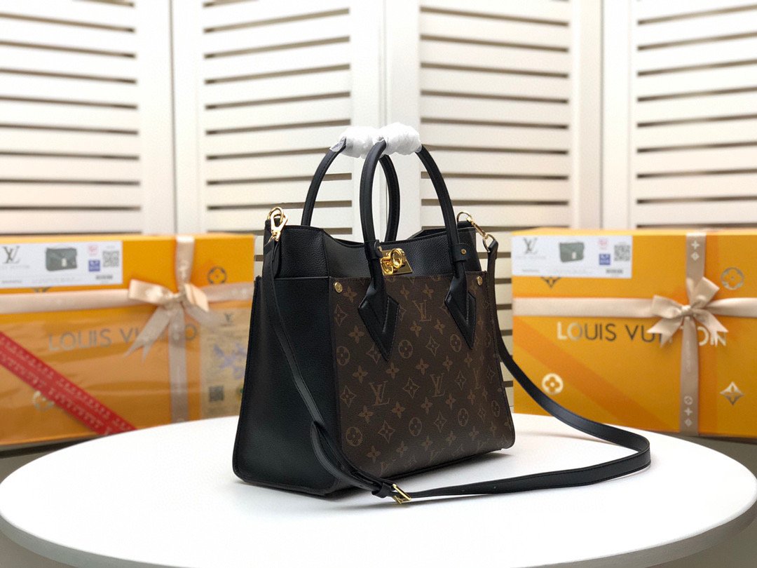 EN - New Arrival Bags LUV 043