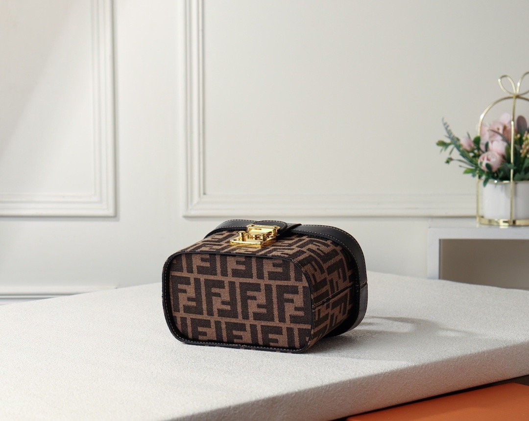 EN - New Arrival Bags FEI 073