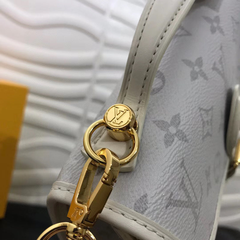 LOV2 Bags - Luxurious Bags  2552